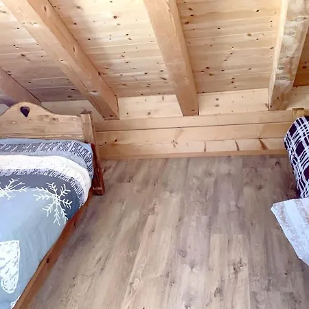 Chalet De 4 Avec Jardin Amenage A Valmorel A 7 Km Des Pistes *