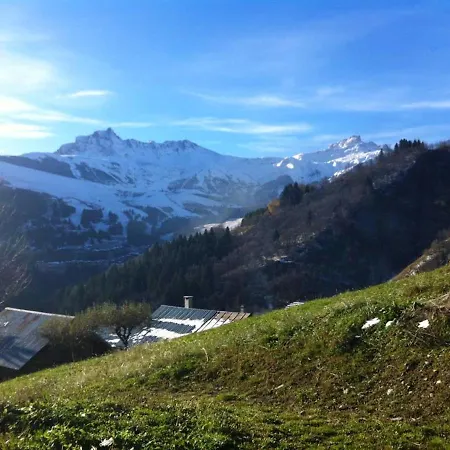Chalet De 4 Avec Jardin Amenage A Valmorel A 7 Km Des Pistes *