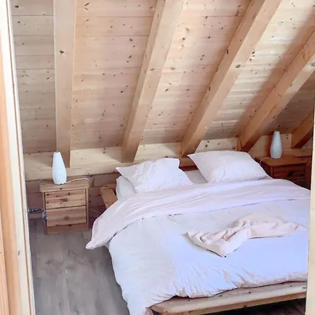 De 4 Avec Jardin Amenage A Valmorel A 7 Km Des Pistes